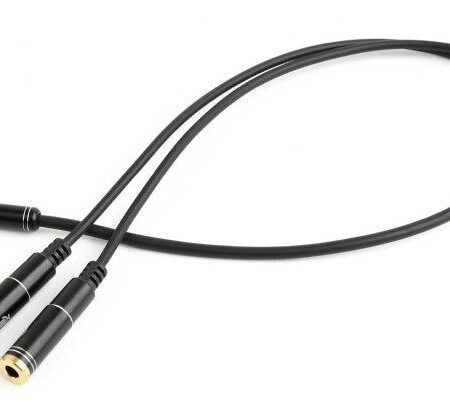 CCA-417M Gembird 2x 3.5 mm(slusalice i mikrofon) Metalni adapter na 1x 3.5mm(4 pin) cable, 0.2m crn