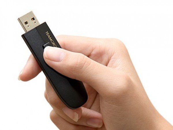 TeamGroup * 64GB C186 USB Flash memorija 3.2 BLACK TC186364GB01 - Slika 3