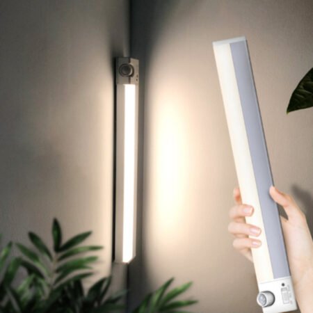 LED lampa sa PIR senzorom CL1530P 24 kom. LED dioda 2.5W, 200lm