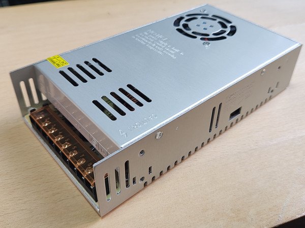 NAPR-24V/15A Gembird Napajanje rupicasto + kuler - Slika 3