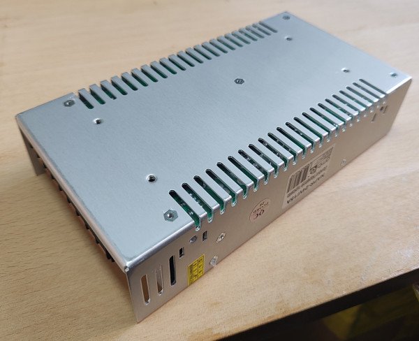 NAPR-24V/15A Gembird Napajanje rupicasto + kuler - Slika 4