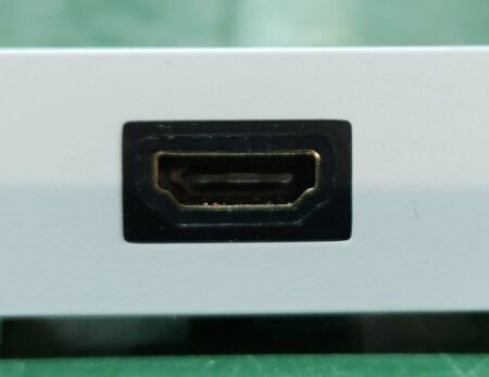 HDMI zidna utiènica ugaona Ugreen MM113 90 stepeni